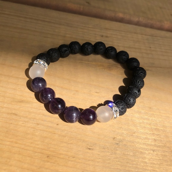 Lava Bead Bracelet - Picture 4 of 5